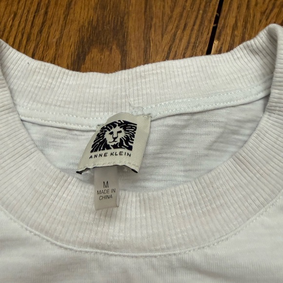 Anne Klein White Crew Neck Short Sleeve Tee - Picture 2 of 5